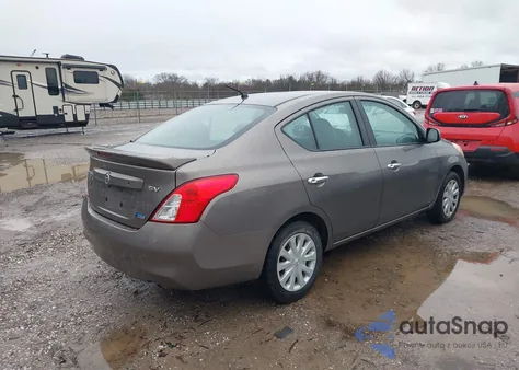 2013 Nissan Versa 1.6 Sv from USA, damaged, VIN 3N1CN7AP7DL834622
